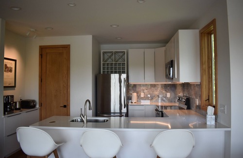 The Woods of Longleaf House | Escape to The HighView.