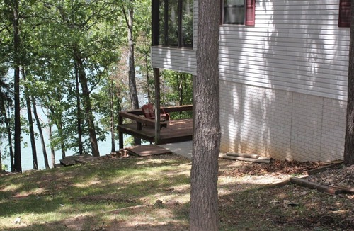 Arrow Point House | Escape to the LAKE, quiet and peaceful, perfect get away.