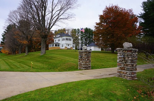 Durhamville House | Escape To The Lake With Family and Friends! Beautiful Home on Oneida Lake!