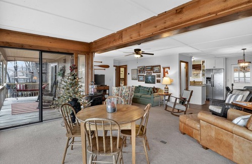 Tate House | Escape to the mountains in this cozy yet luxurious 3-bedroom, 2-bath retreat tucked away in the gated Bent Tree community of Jasper, GA!