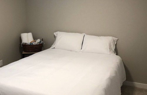 Pullman House | Escape to the Palouse 2