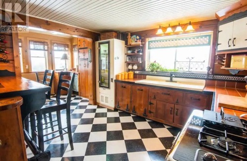 Glenfield Cabin | Escape to the Woods in the Ottawa Valley Pet Friendly