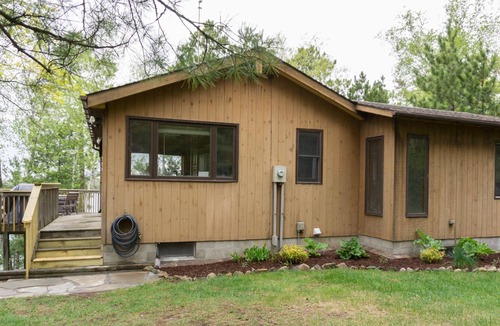 Nevis Cabin | Escape to this private, charming, up north cabin overlooking 8th Crow Wing Lake