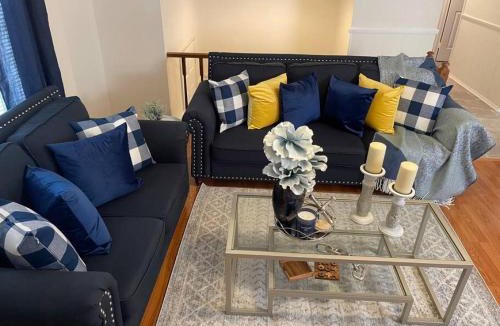 Charlotte House | Escape to Tranquility in our Spacious 4-Bedroom Retreat