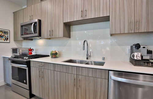 Uptown Design District Condo | ESCAPE TO TRUE RESORT LIVING