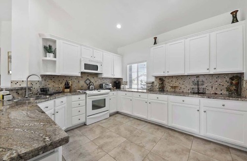Thousand Palms House | Escape to your Desert Hideaway!