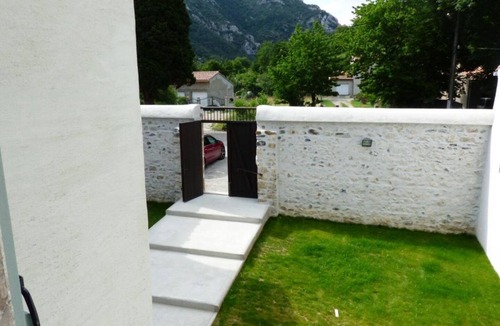 Puilaurens House | Escarbatets - PUILAURENS