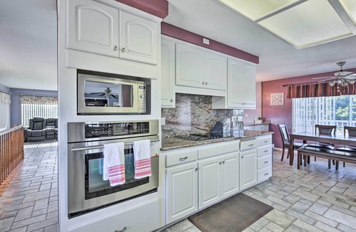 Jesmond Dene House | Escondido Hilltop Home w/Deck & Views!