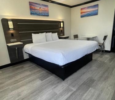 Kit Carson Hotel | Escondido Lodge
