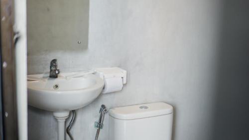Tibubeneng House | Escotel Krisnantara Canggu