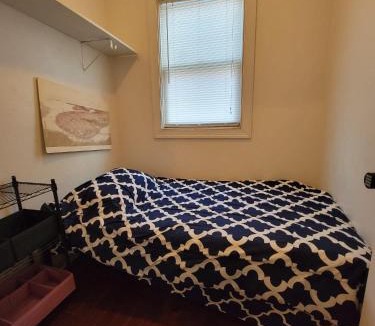 Hyde Square House | Esjacpe Guest House 2