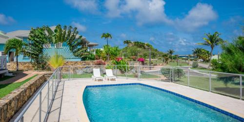 Orient Bay Hotel | Esmeralda Resort - Orient Bay