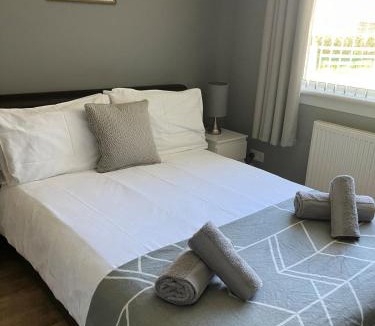 Stromness House | Esna