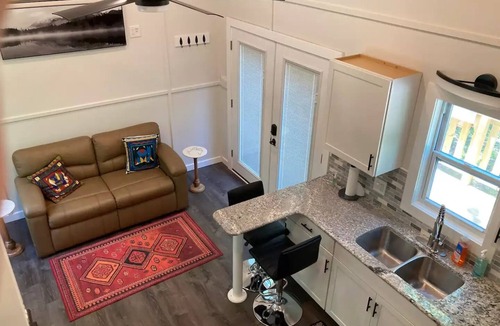 Mount Marion House | Esopus Creek modern Tiny house Retreat!