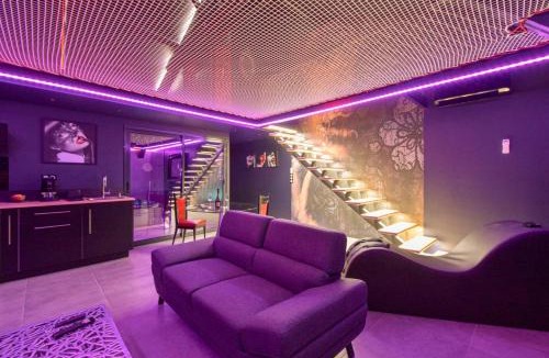 Lardenne Apartment | Espace évasions Loft love LOVE ROOM
