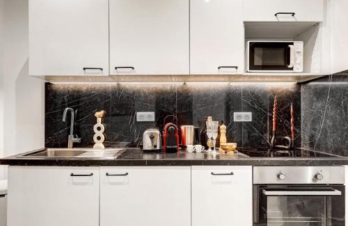 Levallois-Perret Apartment | Espace calme et confort - 6 pers a Levallois