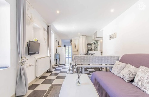 Frontenaud House | Espace Harmonie - Frontenaud