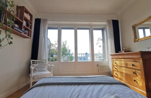 Quartier Chorier-Berriat Bed & Breakfast | espace privé, balcon vue montagnes pour 1 à 4 personnes