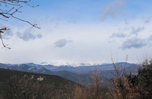 Santa Pau Apartment | Espacio acogedor en la montaña
