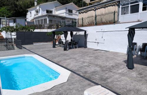 Argentona Ski Chalet | Espacio Kybalion