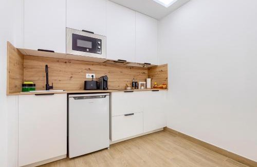 Ciudad Lineal Apartment | "Espacio Norma 4" 1 hab de Lujo & AC en Las Ventas