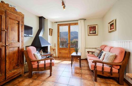 Pardines Apartment | Espaiós apartament en família