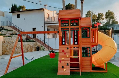 Navarres Cottage | Espectacular Casa en el Lago Playamonte, Ideal Para Familias
