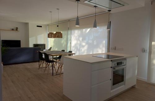 Llagostera House | ESPECTACULAR CASA EN LLAGOSTERA - Costa Brava, CON PISCINA