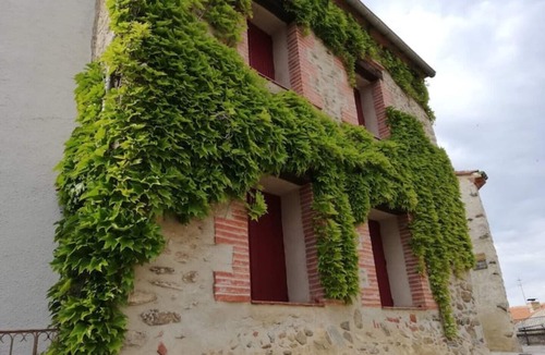 Espira-de-Conflent House | Espira de Conflent Character house with jacuzzi between sea and mountains