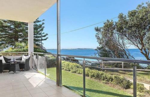 Cronulla Apartment | Esplanade Bliss