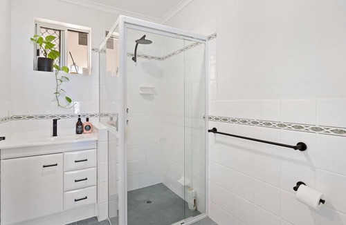 Middleton House | Esplanade Escape - Middleton-Luxury