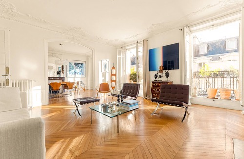 Necker Apartment | Esplanade Jacques Chaban-delmas
