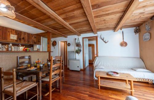 Les Thuiles Apartment | Esprit Provence - Jardin - Parking