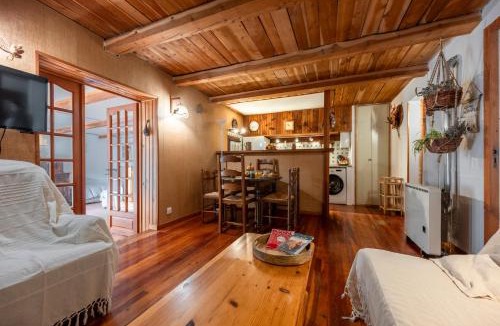 Les Thuiles Apartment | Esprit Provence - Jardin - Parking