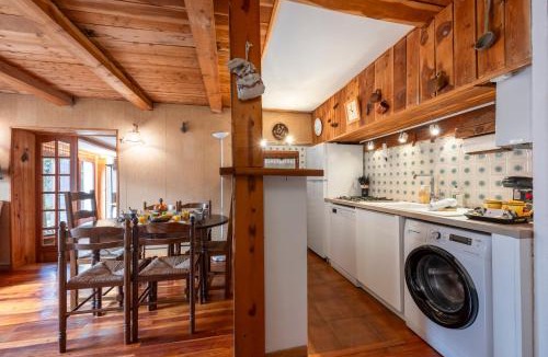 Les Thuiles Apartment | Esprit Provence - Jardin - Parking