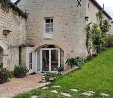 Beaumont-en-Veron House | Esprit Troglo