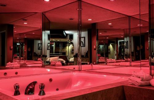 Orland Park Hotel | Essence Suites