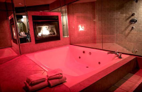 Orland Park Hotel | Essence Suites