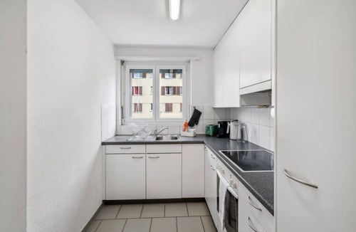 Center Apartment | Essential Comfort in Zurich