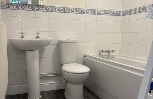 Willingham Apartment | Essential, downstairs with bath & kitchenette