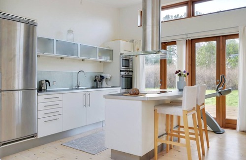 Melby House | "Esta" - from the sea by Interhome