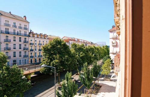 Quartier Chorier-Berriat Apartment | Estacart - Grenoble Centre Authentique Appartement en Style Français Classique