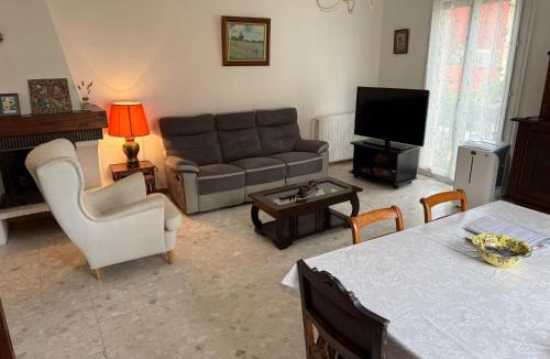 Estagel House | Estagel