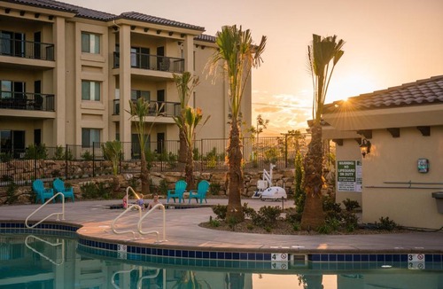 St. George House | Estancia Resort