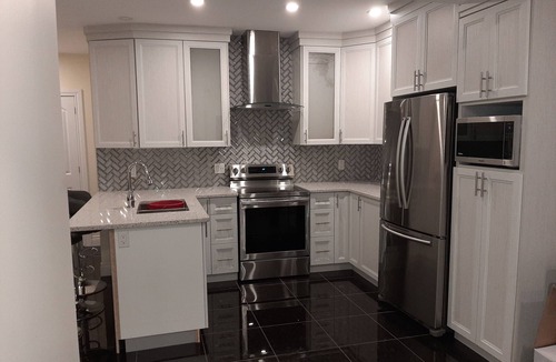 Ottawa Division House | Estate guest house -1br-King