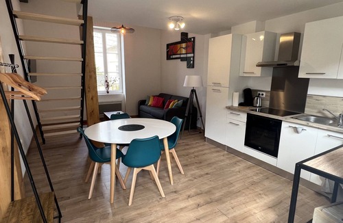 Agen Apartment | Estelo - Hyper-centre Agen + Garage - T2