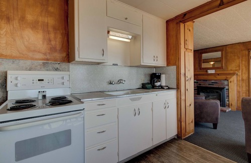 Lincoln City Hotel | Ester Lee Oceanview Inn
