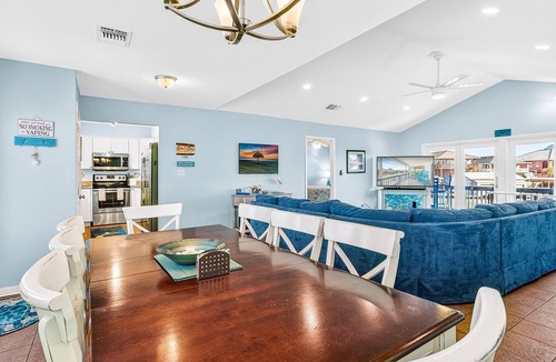 City-by-the Sea House | Estes Oasis 4 Bedroom Home by RedAwning