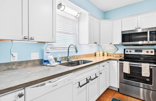 City-by-the Sea House | Estes Oasis 4 Bedroom Home by RedAwning