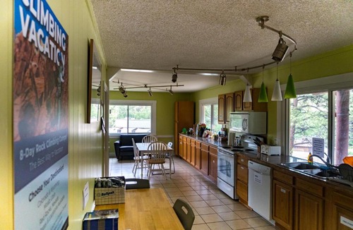 Estes Park Hostel | Estes Park Adventure Hostel